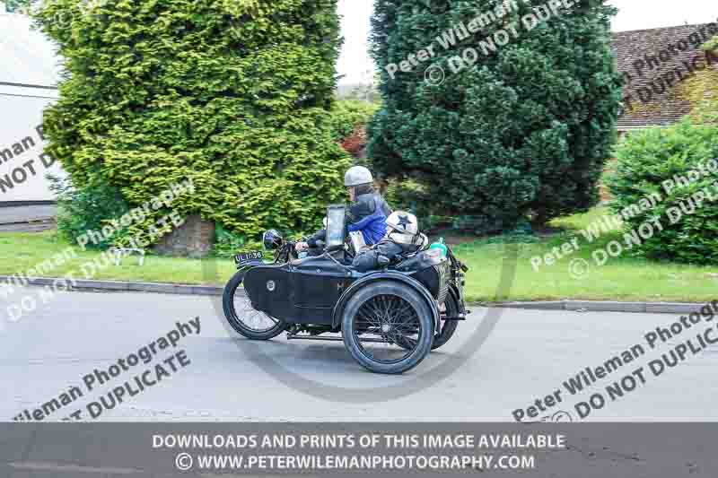 Vintage motorcycle club;eventdigitalimages;no limits trackdays;peter wileman photography;vintage motocycles;vmcc banbury run photographs